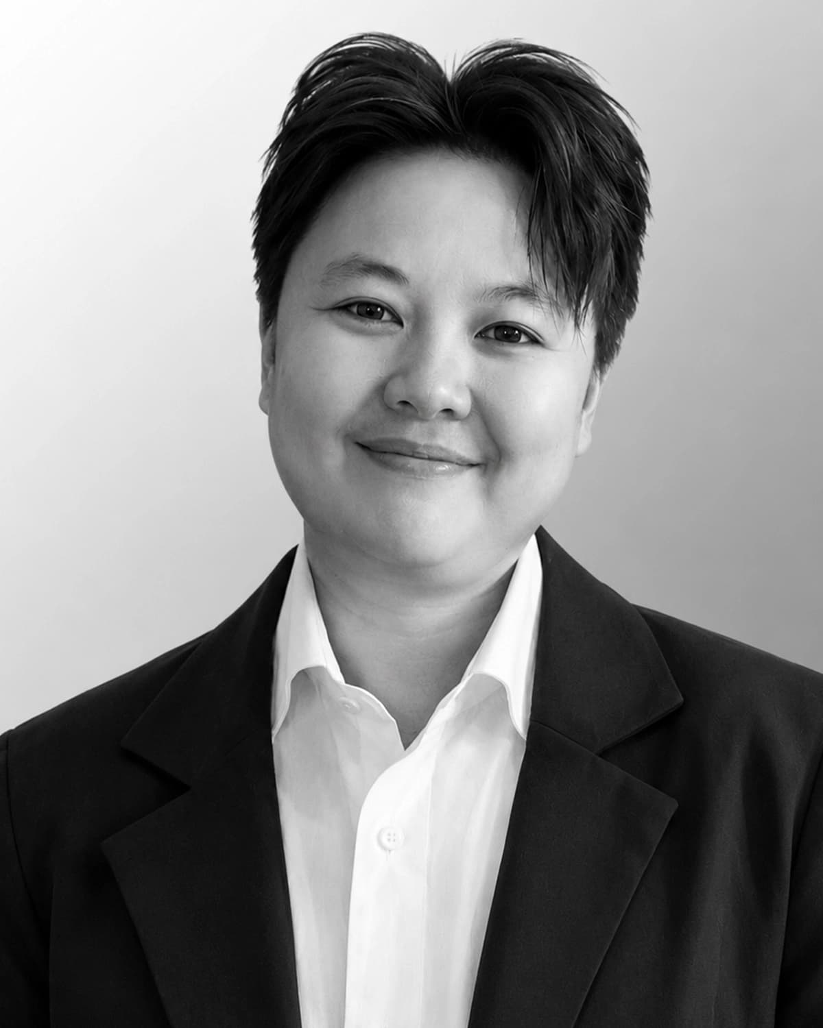 Ms. Chi Phạm